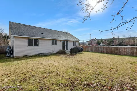 Exterior - 2826 E Ferry Landing Ave, Post Falls, ID 83854 photo 2 of 3