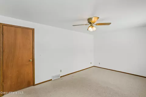 Bedroom - 1629 E Tall Timber Loop, Post Falls, ID 83854 photo 2 of 6