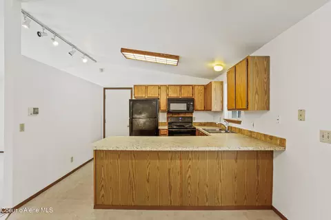 Kitchen - 1629 E Tall Timber Loop, Post Falls, ID 83854 photo 1 of 2