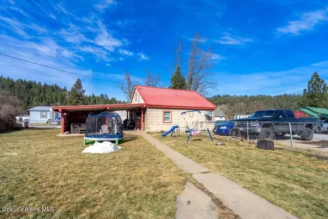Exterior - 201 5th St, Pinehurst, ID 83850 photo 4 of 6