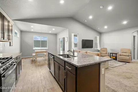 3840 N June Bug St, Post Falls, ID 83854 photo 9