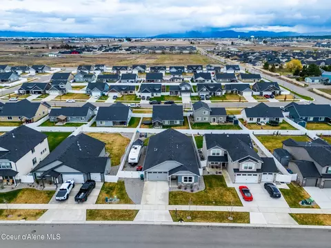 3840 N June Bug St, Post Falls, ID 83854 photo 31