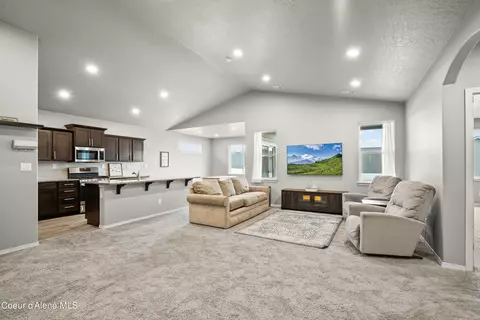 3840 N June Bug St, Post Falls, ID 83854 photo 6