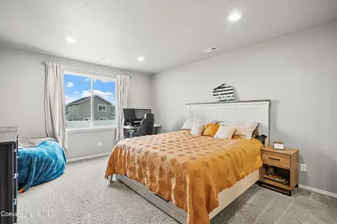 3840 N June Bug St, Post Falls, ID 83854 photo 12
