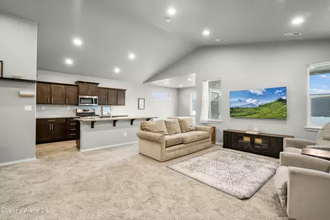 3840 N June Bug St, Post Falls, ID 83854 photo 7