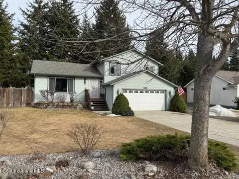 31520 10th Ave, Spirit Lake, ID 83869