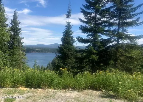 Lookout Drive, Hayden, ID 83835