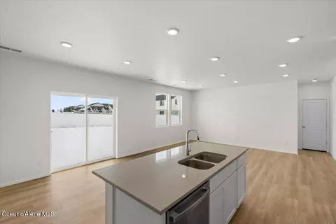 Living - 5190 E Dorado Ave, Post Falls, ID 83854 photo 4 of 4