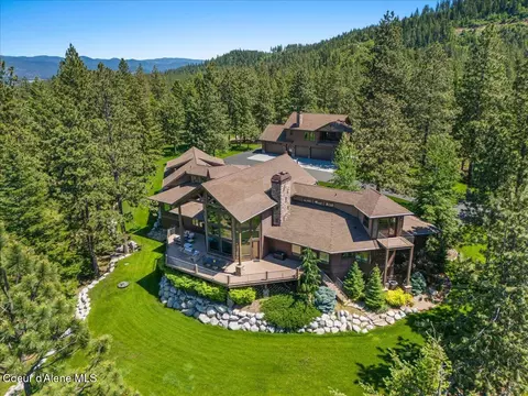 916 S Orion Rd, Coeur D'alene, ID 83814
