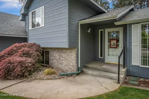 300 E Sand Wedge Dr, Post Falls, ID 83854 photo 3