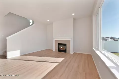 Living - 2722 N Barton Loop, Post Falls, ID 83854 photo 2 of 12