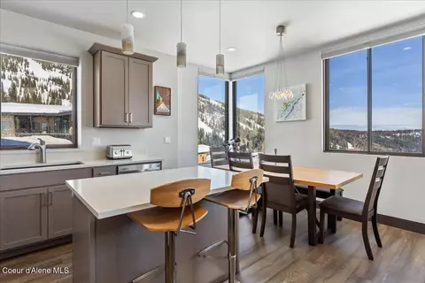 Kitchen - 26 Headwall Dr, Sandpoint, ID 83864 photo 1 of 3