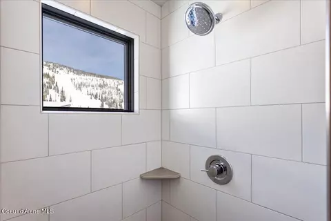 Bath - 26 Headwall Dr, Sandpoint, ID 83864 photo 5 of 5