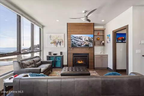 Living - 26 Headwall Dr, Sandpoint, ID 83864 photo 4 of 4