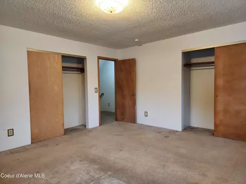 Bedroom - 109 Greenview Ter, Pinehurst, ID 83850 photo 4 of 6