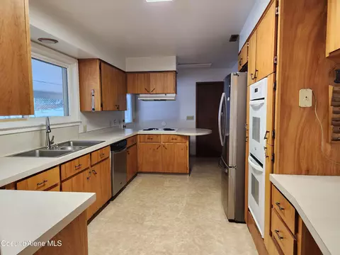 Kitchen - 109 Greenview Ter, Pinehurst, ID 83850 photo 1 of 1