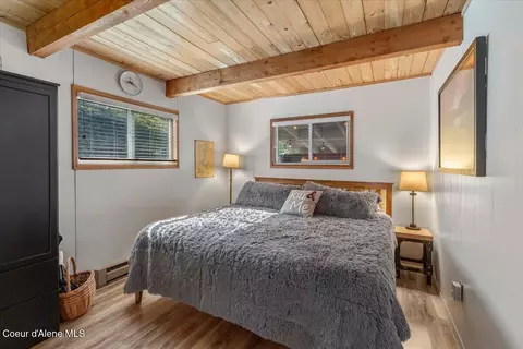 1086 E Merganser Ln, Harrison, ID 83833 photo 13