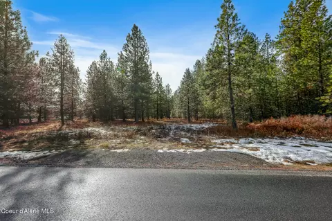 1015 W Montgomery Rd, Deer Park, WA 99006