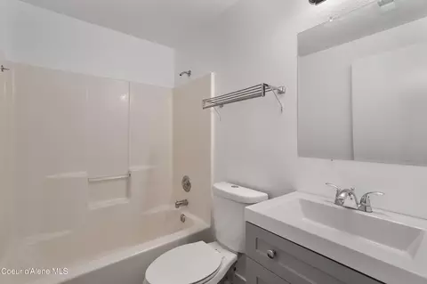 Bath - 115 N Scott St, Post Falls, ID 83854 photo 3 of 3
