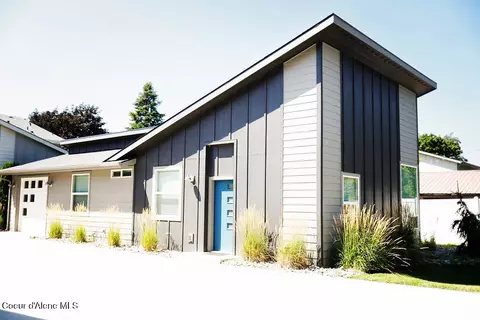 1721 Ammon Pl, Coeur D'alene, ID 83814