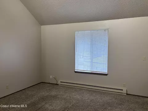 Living - 107 E Willow Tree Ln, Hayden, ID 83835 photo 2 of 3