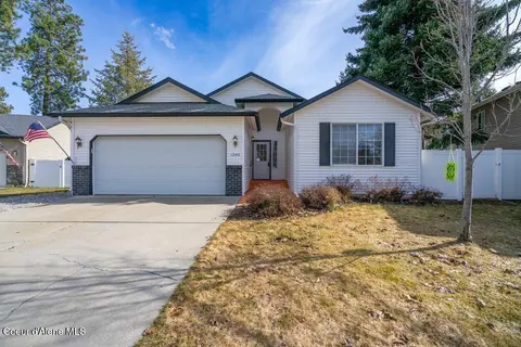 1240 W Edgewood Cir, Coeur D'alene, ID 83815