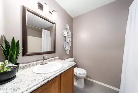 Bath - 840 E Cloverleaf Dr, Hayden, ID 83835 photo 3 of 3