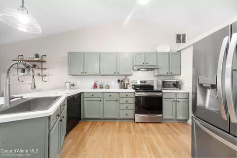 Kitchen - 840 E Cloverleaf Dr, Hayden, ID 83835 photo 1 of 4