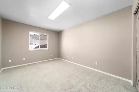 Bedroom - 840 E Cloverleaf Dr, Hayden, ID 83835 photo 5 of 5
