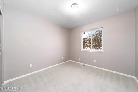 Bedroom - 840 E Cloverleaf Dr, Hayden, ID 83835 photo 4 of 5