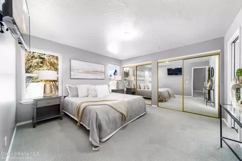 Bedroom - 840 E Cloverleaf Dr, Hayden, ID 83835 photo 1 of 5