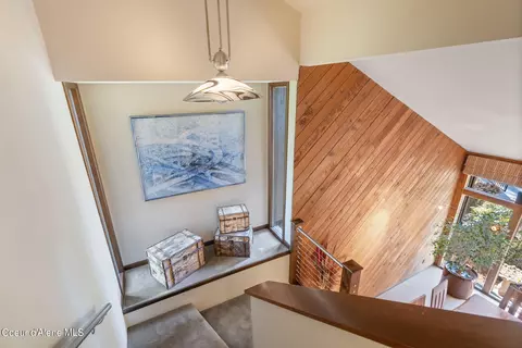 Entry Way - 14709 W Riverview Dr, Post Falls, ID 83854 photo 2 of 2
