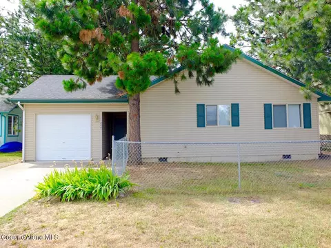 1806 E 3rd Ave, Post Falls, ID 83854 photo 1