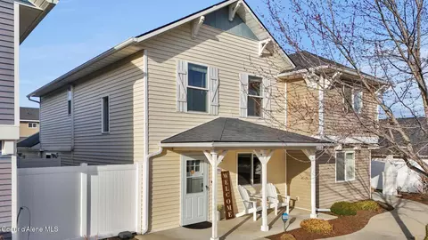 3398 E Garin Ct, Post Falls, ID 83854
