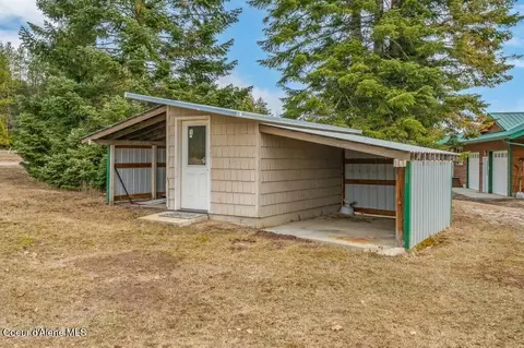 Exterior - 64 Campbell Loop, Laclede, ID 83841 photo 3 of 5