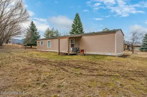 Exterior - 64 Campbell Loop, Laclede, ID 83841 photo 4 of 5