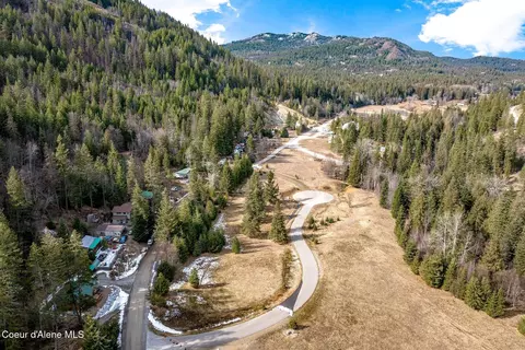 View/Area - 216 Midas Dr, Sagle, ID 83860 photo 5 of 5