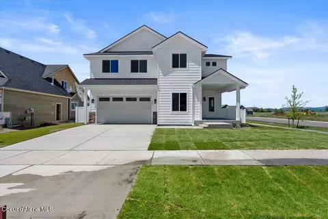 2920 N Neptune St, Post Falls, ID 83854