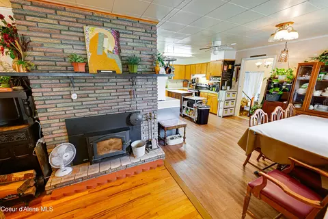 Dining - 610 E Ockert St, Oldtown, ID 83822 photo 1 of 1