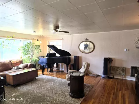 Living - 610 E Ockert St, Oldtown, ID 83822 photo 1 of 1