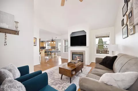 Living - 1424 E Triumph, Post Falls, ID 83854 photo 3 of 4