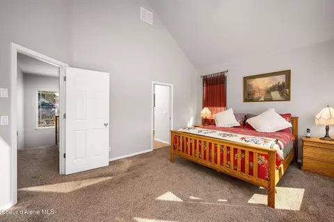 Bedroom - 5628 E Shoreline Dr, Post Falls, ID 83854 photo 2 of 4