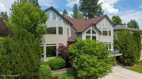 Exterior - 5628 E Shoreline Dr, Post Falls, ID 83854 photo 3 of 9