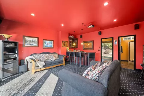 Living - 5628 E Shoreline Dr, Post Falls, ID 83854 photo 9 of 9