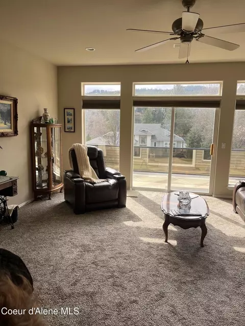 Living - 5628 E Shoreline Dr, Post Falls, ID 83854 photo 6 of 9