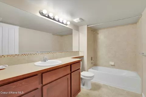 Bath - 518 Parker Dr, Colbert, WA 99005 photo 7 of 8