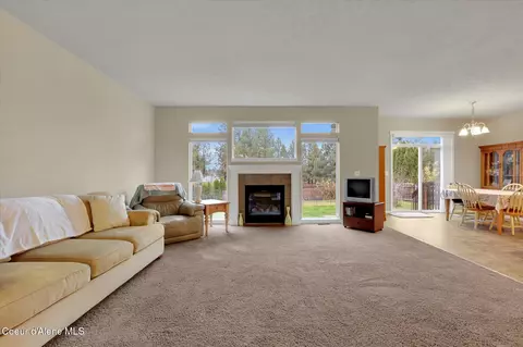 Living - 518 Parker Dr, Colbert, WA 99005 photo 9 of 13
