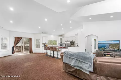 32722 N 10th Ave, Spirit Lake, ID 83869