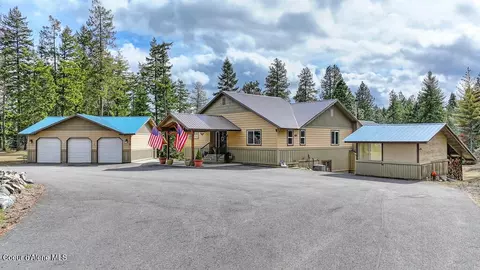 2390 W Rosebud Ln, Coeur D'alene, ID 83814