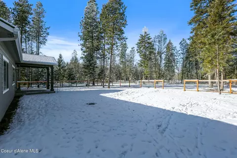 Exterior - 195 Bumpy Way, Blanchard, ID 83804 photo 3 of 7